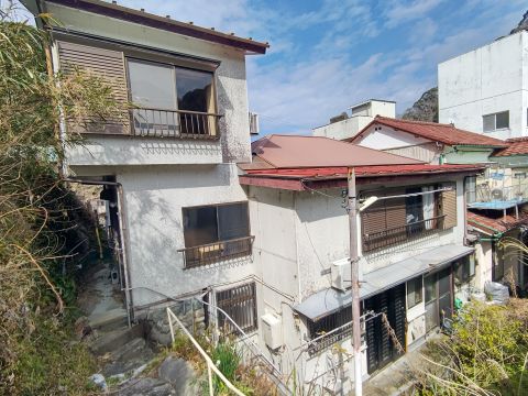 田子R8-16外観